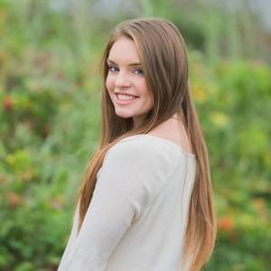 Meet your Posher, Julia
